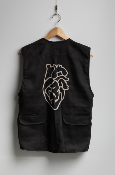 Vest Black - Sand