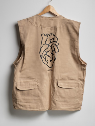 VEST BLACK - SAND