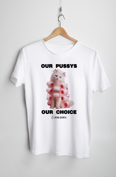 T-Shirt "Our Pussy" White