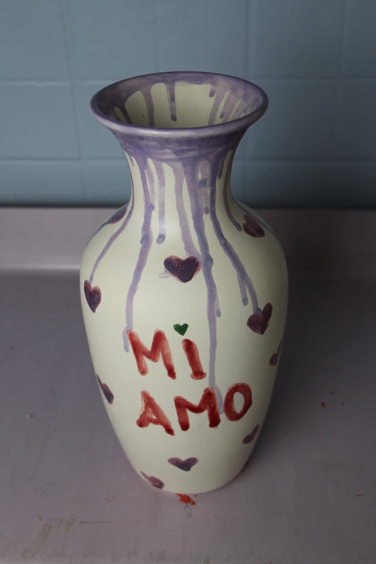 Large "Mi Amo" Vase